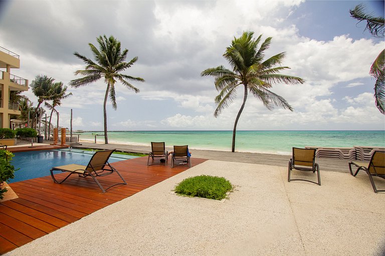 Condo Frente al Mar en el Centro