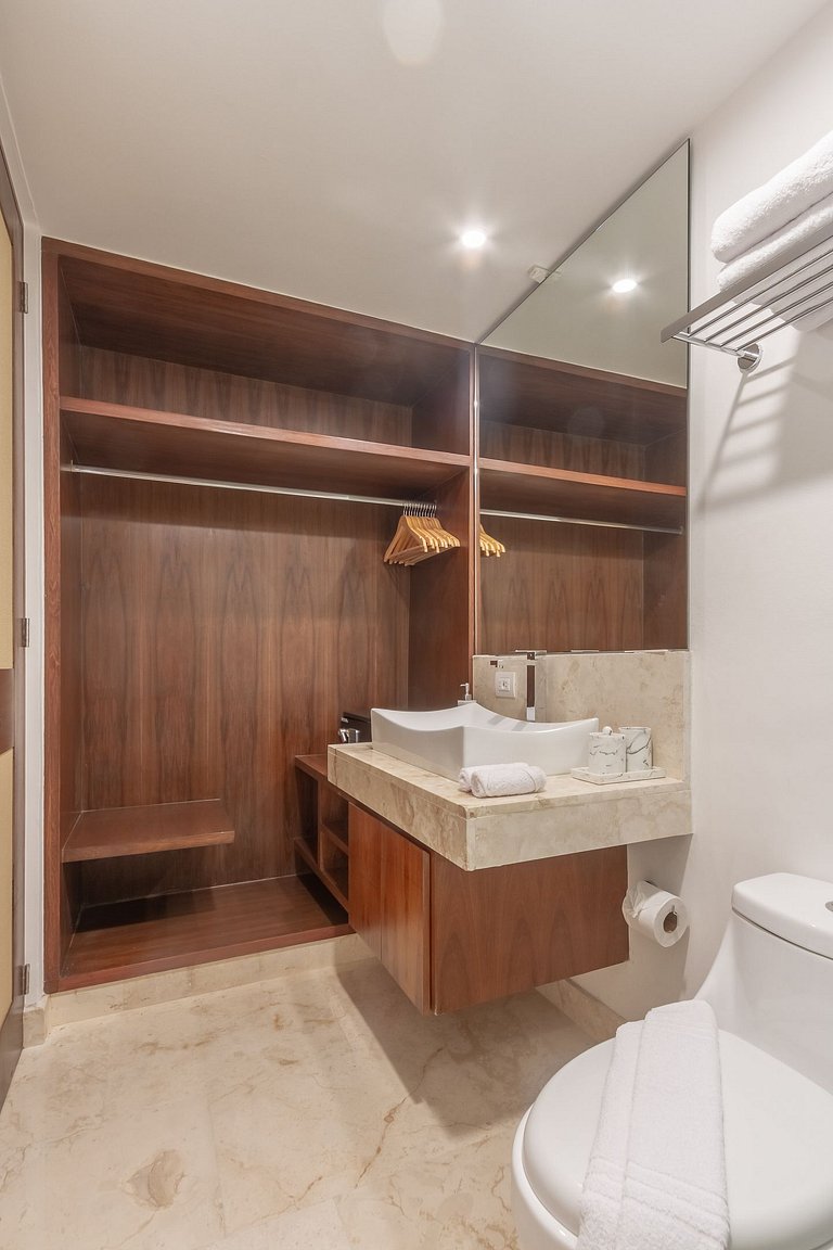 ¡Nuevo! Anah Village: Alberca, Gym, Golf