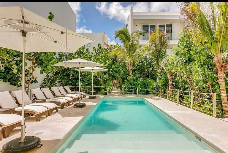 Santamar TAO – Playa, Albercas y Gym