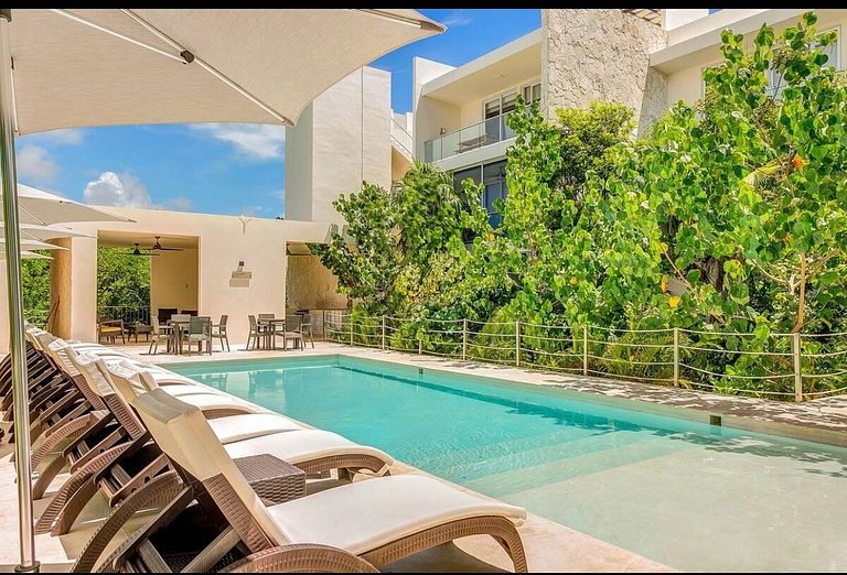 Depa con Vista al Mar – Alberca y Terraza