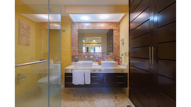 Condo Frente al Mar en el Centro