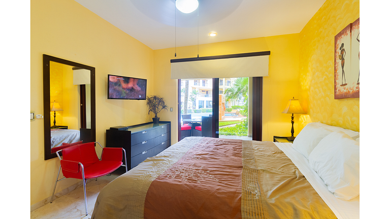 Condo Frente al Mar en el Centro