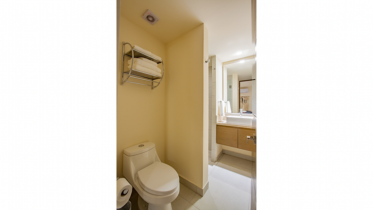 Agradable Depto Frente al Mar con Alberca