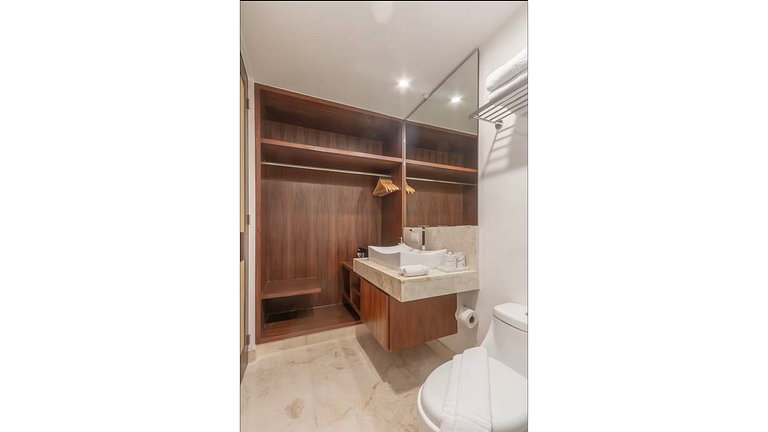 ¡Nuevo! Anah Village: Alberca, Gym, Golf