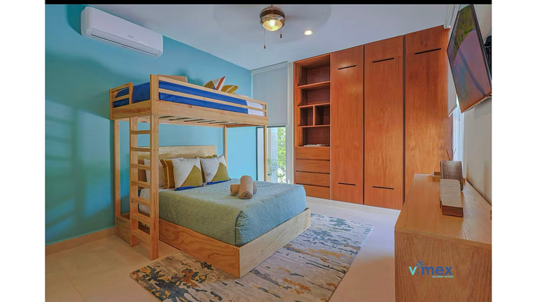 Casa Moderna con Alberca y Asador