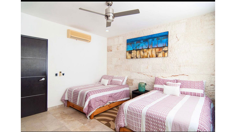 Mamitas: Moderno con Balcón y Alberca