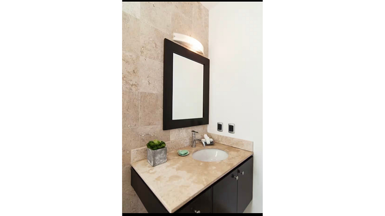 Mamitas: Moderno con Balcón y Alberca