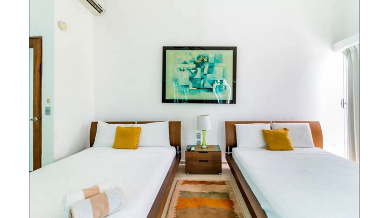 Luxury Villa in Playacar- Soaring ceilings, Pool