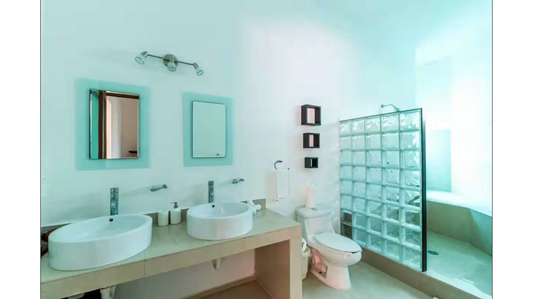 Luxury Villa in Playacar- Soaring ceilings, Pool