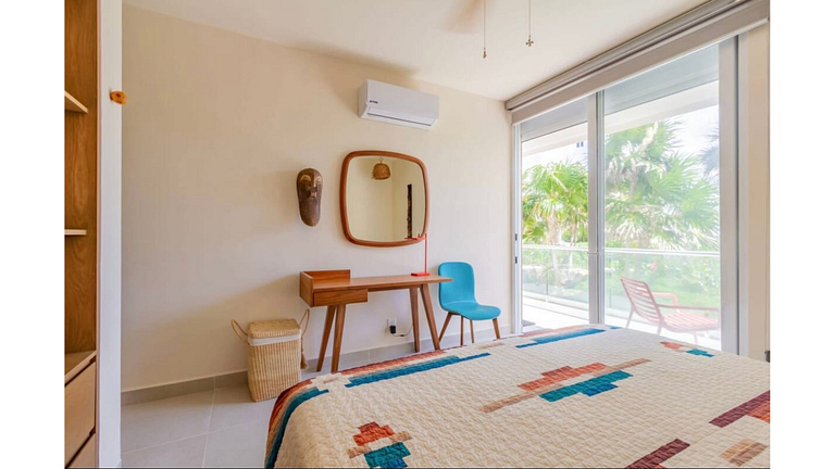 Planta Baja Cerca de Playa con Alberca