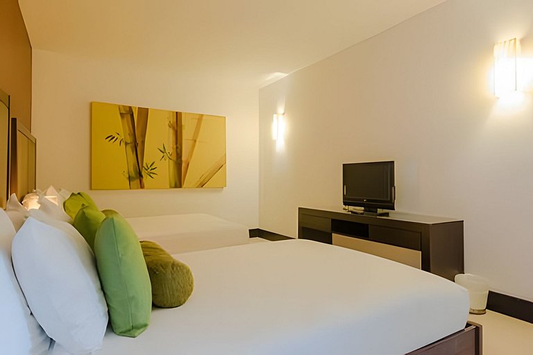 ATH114 · Aldea Thai w/Private Pool! Steps from the beach!