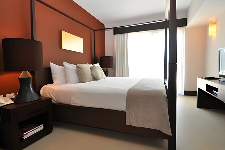 ATH114 · Aldea Thai w/Private Pool! Steps from the beach!