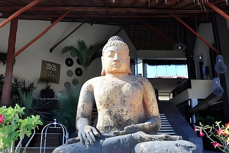 ATH114 · Aldea Thai w/Private Pool! Steps from the beach!