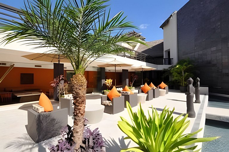 ATH114 · Aldea Thai w/Private Pool! Steps from the beach!